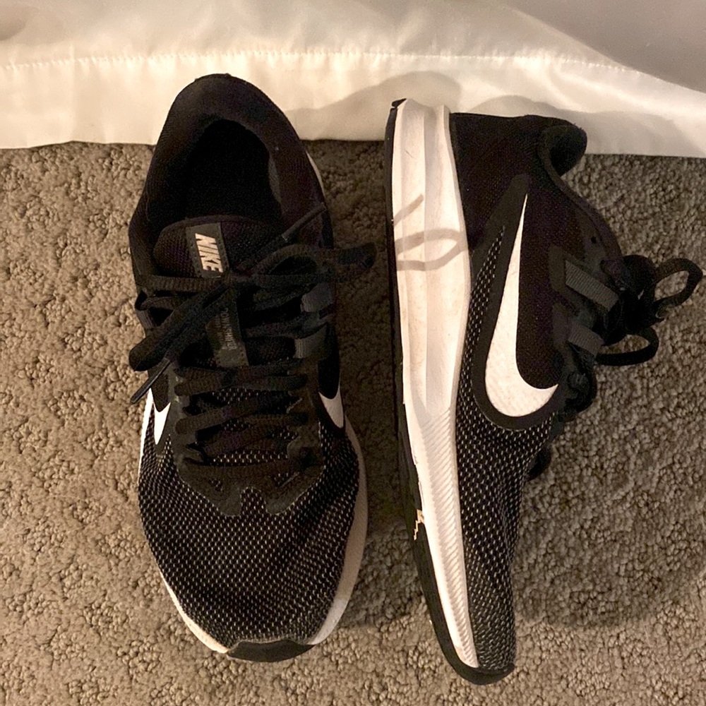 Nike | Running Shoes | Downshifter (size 7)